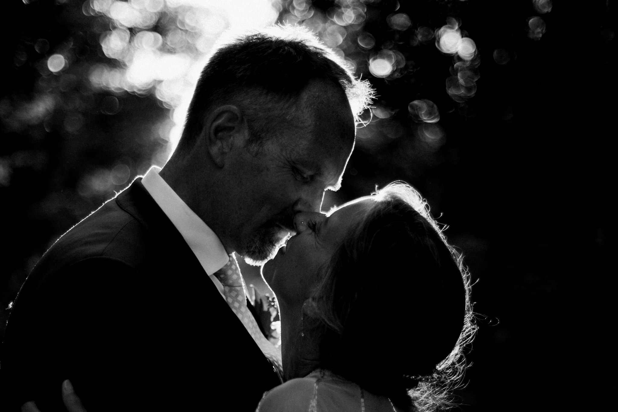 Orillia intimate summer wedding at Ficklewood Farm by Max Wong Photo (37)